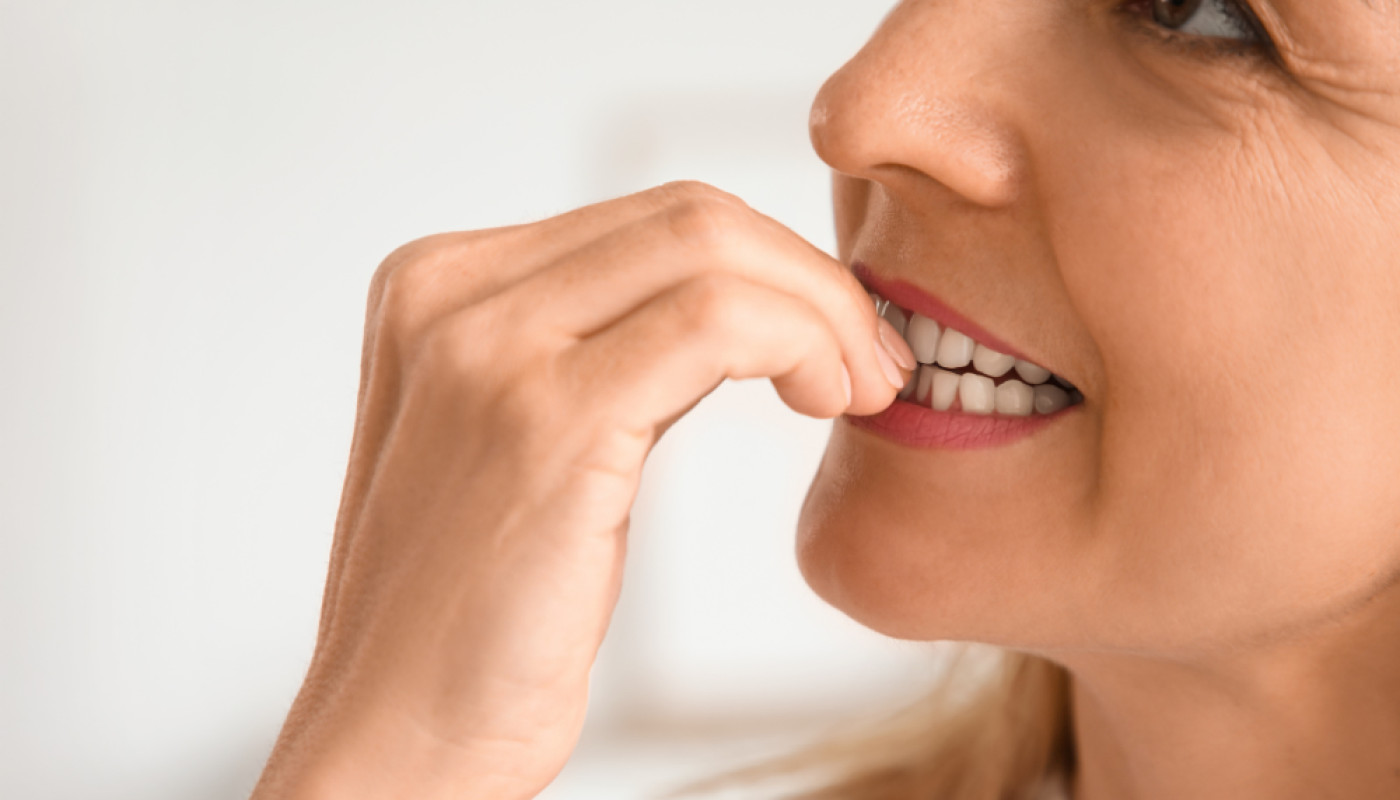 Détente - L’hypnose pour arrêter de se ronger les ongles : ça marche !